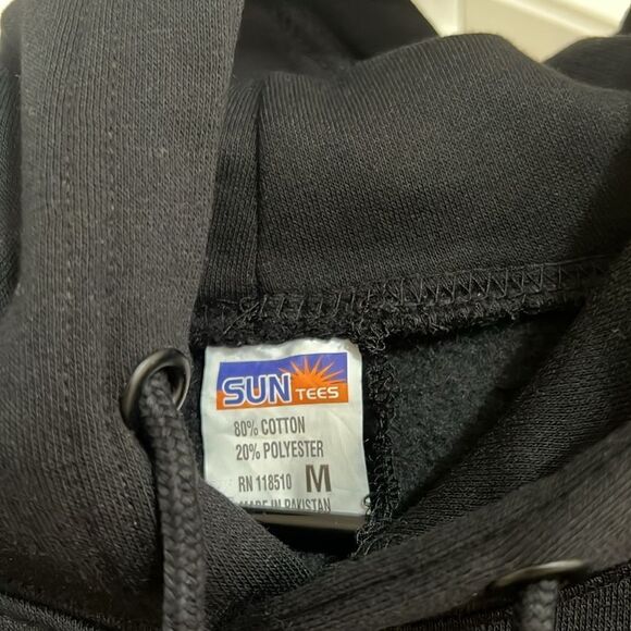 Snoopy design hoodie - Picture 4 of 5